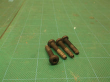 89041033083 SCREW M4X16mm TORX T20 x4 off a Ryobi P770ID 18 Volt Wet/Dry Vac