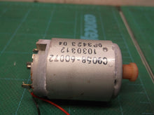 CX042A-CARRIAGE_MOTOR off a HP Photosmart 5520 e-all-in-one Printer DE2