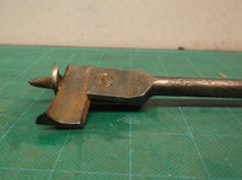 Primitive vintage hole saw