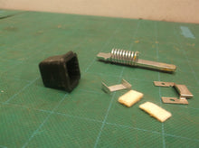 90595283 SPINDLE LOCK PIN Knob Spring Off Black & Decker BDCCS20 Circular Saw