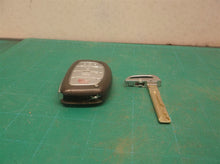 2018 Hyundai Tucson Smart Remote Fob Key 4B 3A w/ Hatch TQ8-FOB-4F07 DG2