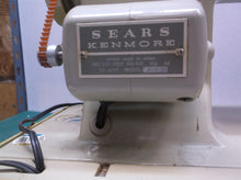 Sears Kenmore 5186 Domestic Sewing Machine 158.13180 w/ Foot Pedal & Case