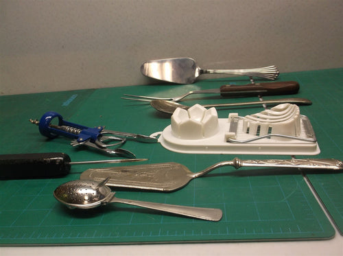 (8)Kitchen Utensils Grilling fork 2 pastry juicer wine opener ice pick 2 spoons