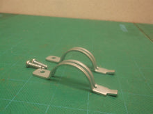 Hoover model UH70825 part - Pivot Clamp 440004033*
