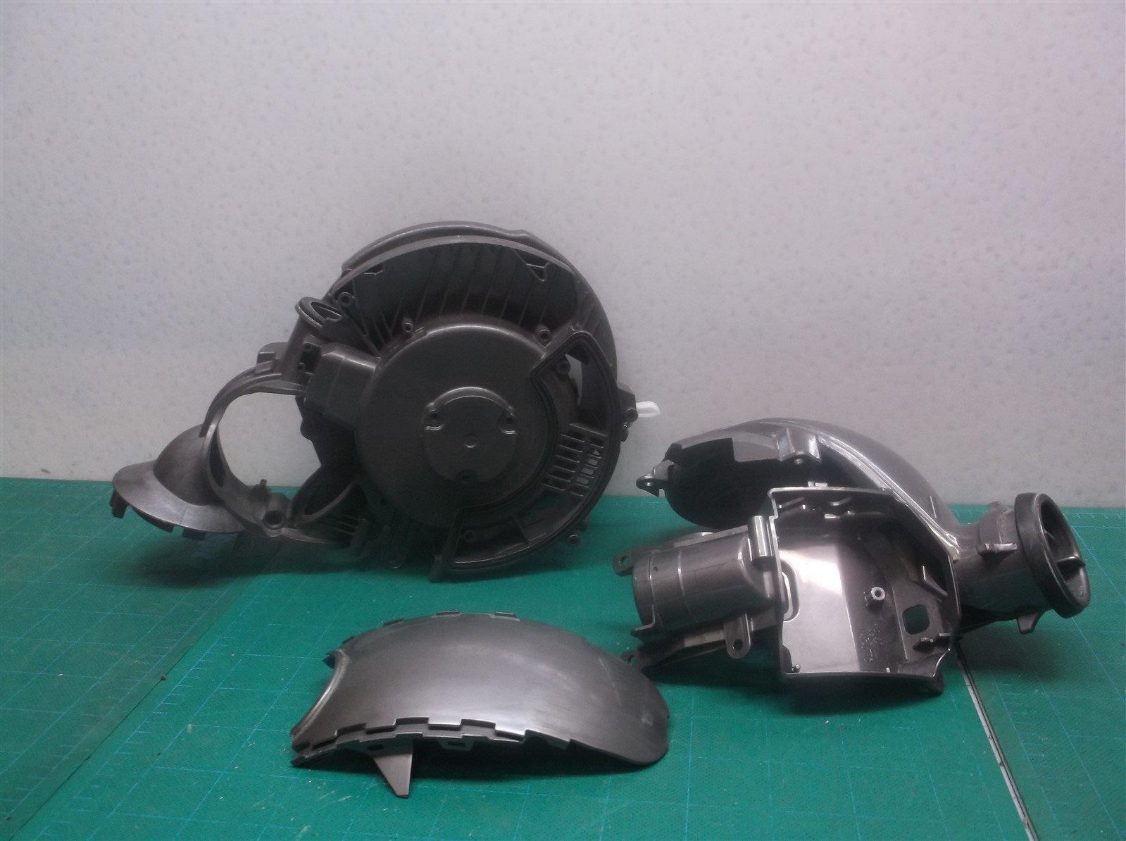 Dyson DC47 Motor with Bucket Service Assembly - Thumbnail 2