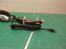 Lot of 2- Car cigarette power supply- Deltonpipmorizor + Sam-M300/R400/M510
