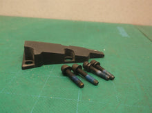 079074001025 Work Contact Cover with screws from a R150FSF Finish Stapler