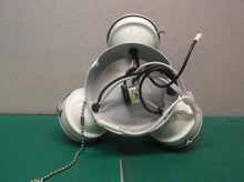 Model #SW18030 Light Kit Assy missing one globe screw Clarkston II 44 in LED Fan