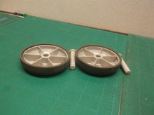 Set Rear wheels w axels off Hoover fh40163 PRO SERIES DELUXE HARD FLOOR CLEANER