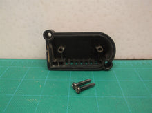 663264-00 Rear Cover & screws from a DEWALT D26676 PORTABLE HAND PLANER