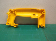 663235-00 Handle Cover from a DEWALT D26676 PORTABLE HAND PLANER