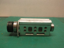 663289-00 Cutter Block from a DEWALT D26676 PORTABLE HAND PLANER