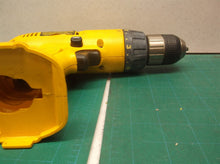 DeWALT DW952, DW 952, 9.6v Drill/Driver 3/8 in (Tool Only) sn 195036