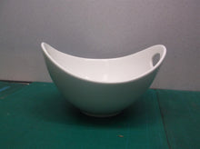 10 Strawberry Street WTR-10FBWL Whittier Fruit Bowl with Cut Out 34 oz.