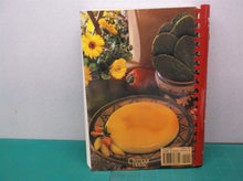 America's Best Recipes : A 1989 Hometown Collection by Oxmoor House Staff...