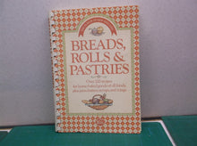 FLAVOR OF NEW ENGLAND: BREAD, ROLLS AND PASTRIES By G. Orcuft