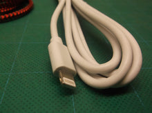lot of 5 charge cables for apple applications