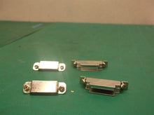 Lot of 2 magnetic latches