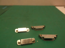 Lot of 2 magnetic latches