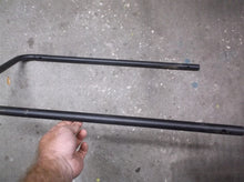 5140188-04 LOWER HANDLE off a Black & Decker MM2000_Type2 Mower