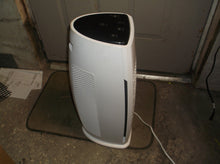 Hunter Tall Tower Air Purifier hp600 white tested working