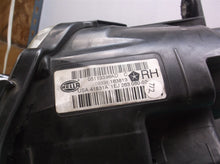 11 12 13 14 15 16 17 18 19 DODGE CARAVAN FRONT RIGHT SIDE HEADLIGHT 05113336AD