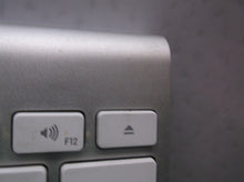 Apple A1314 Wireless Keyboard