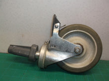 4.5" greaseable swivel casteter with break & plastic threaded stem