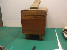 vintage shoe shine box