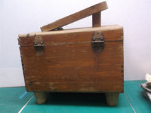 vintage shoe shine box