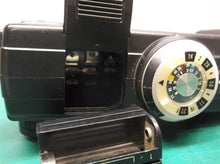 UNTESTED Vivitar Zoom Thyristor 285 Vari Power Camera Flash for parts bat holder