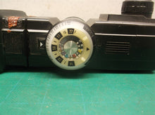UNTESTED Vivitar Zoom Thyristor 285 Vari Power Camera Flash for parts bat holder