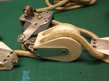 Seaway fiddle block with clam cleat swivel and becket 1 dual pulley & 2 singles