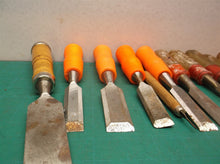 lot of 15 assorted chisels