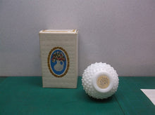 AVON VINTAGE 1972 HOBNAIL empty DECANTER ROSES FOAMING OIL MILK GLASS PITCHER