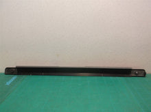 lower trim off a Black & Decker SB225 Workmate Shopbox