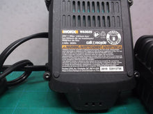 WORX WA3868 Quick Battery Charger 18V/20V & 1 wa3525 20v 2ah battery