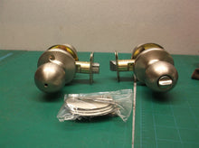 set of 2 kwikset interior door knobs silver with hardware
