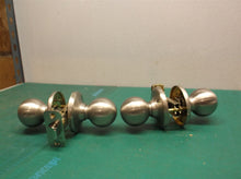 set of 2 kwikset closet door knobs silver No Hardware