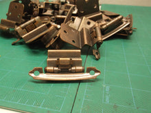 lot of 32 bronze hinges with screws