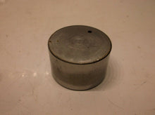 Intake Camshaft Valve Lifter 812U Off Of A 2009 Nissan Xterra 4.0L 6 Cylinder