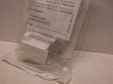B003B8V124 Leviton 26725-412 10mm Compact Fluorescent Lampholder