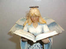 Jim Shore Heartwood Creek Angel 114402 Lord is Near to All Who Call On Him ds1