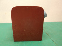 Eddie Walker midwest carved resin Bluebird Bird House 6.75” x 5.5” ds1