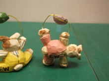 3 Eddie Walker Figurine Bunnies with eggs Sitting ds1