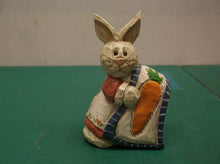 Eddie Walker Figurine Mother Bunny Carrot Blanket ds1