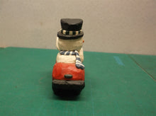 Eddie Walker Figurine Snowman Toy Car ds1