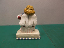 Eddie Walker Figurine Angel Patchwork Friendships are sewn in love ds1