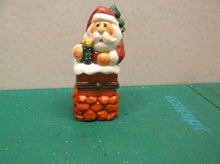 Eddie Walker Figurines Santa w Bag Chimney Box ds1