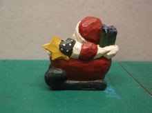 Eddie Walker Figurines Santa Sleigh ds1